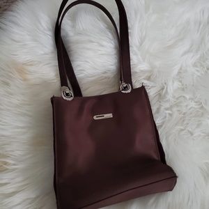 Guess Shoulder Bag in brown